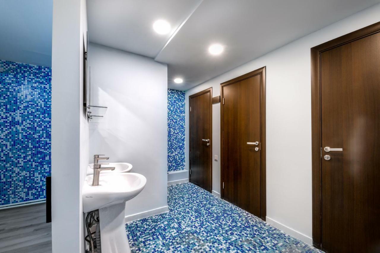 Aygestan Hostel Yerevan Ngoại thất bức ảnh